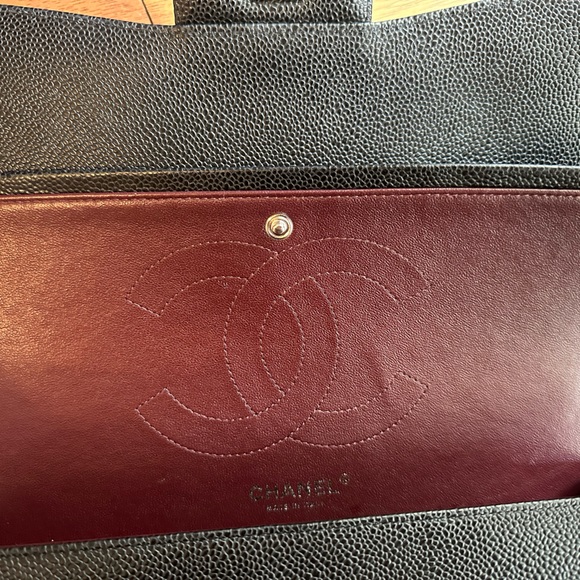 Authentic Classic Chanel black cavier jumbo - Picture 4 of 10